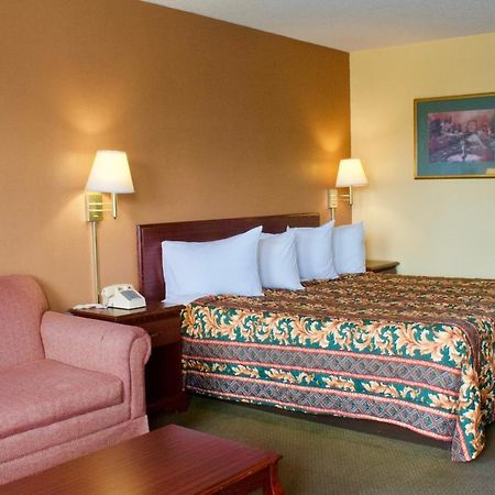 Rodeway Inn Monroe Exteriér fotografie