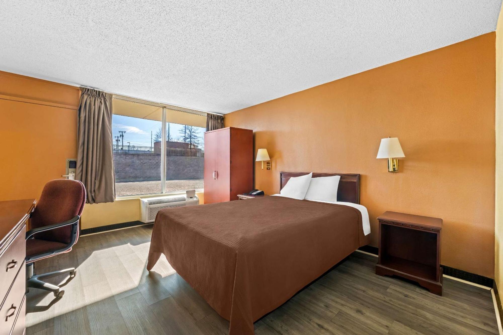 Rodeway Inn Monroe Exteriér fotografie