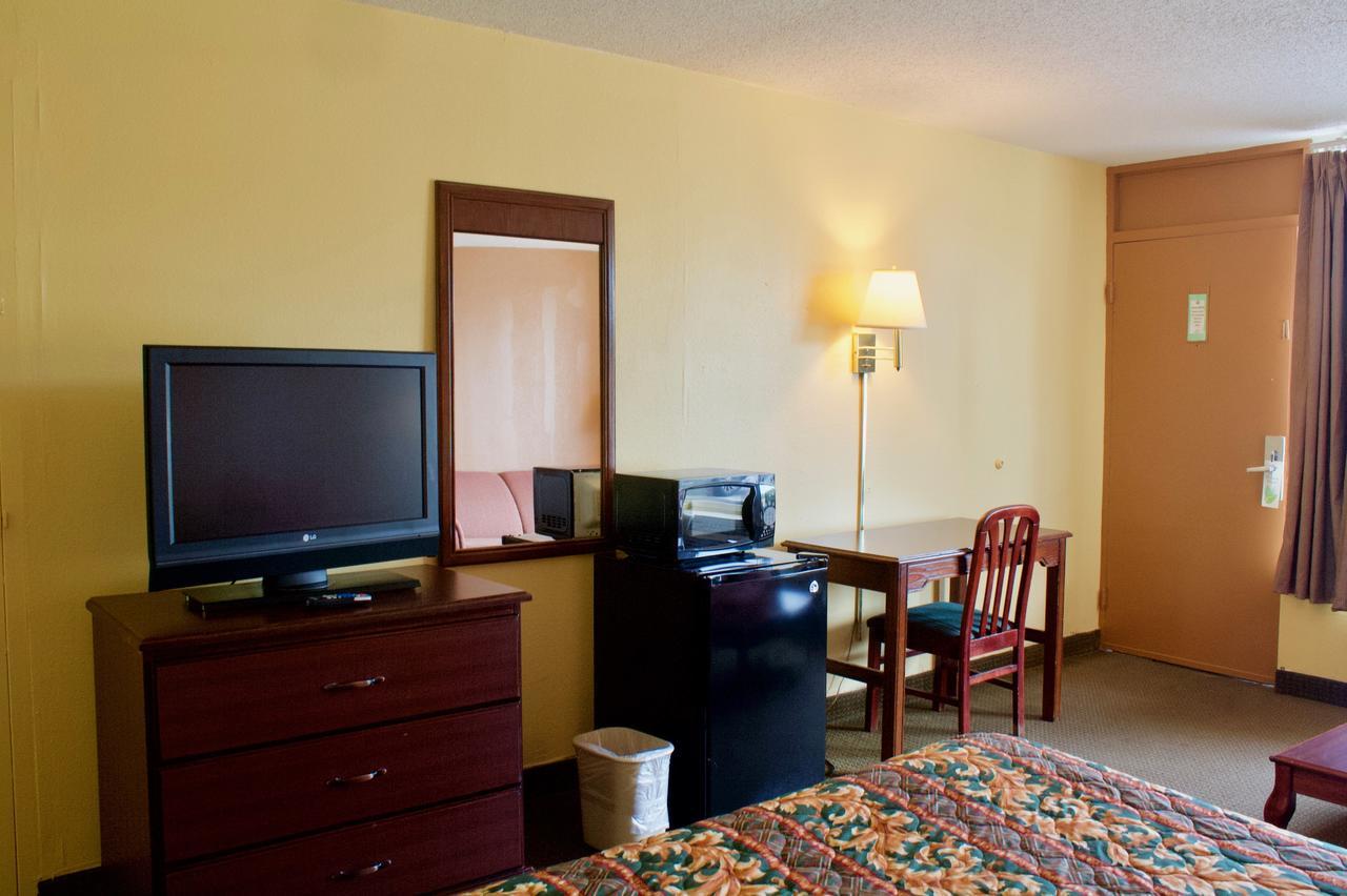 Rodeway Inn Monroe Exteriér fotografie